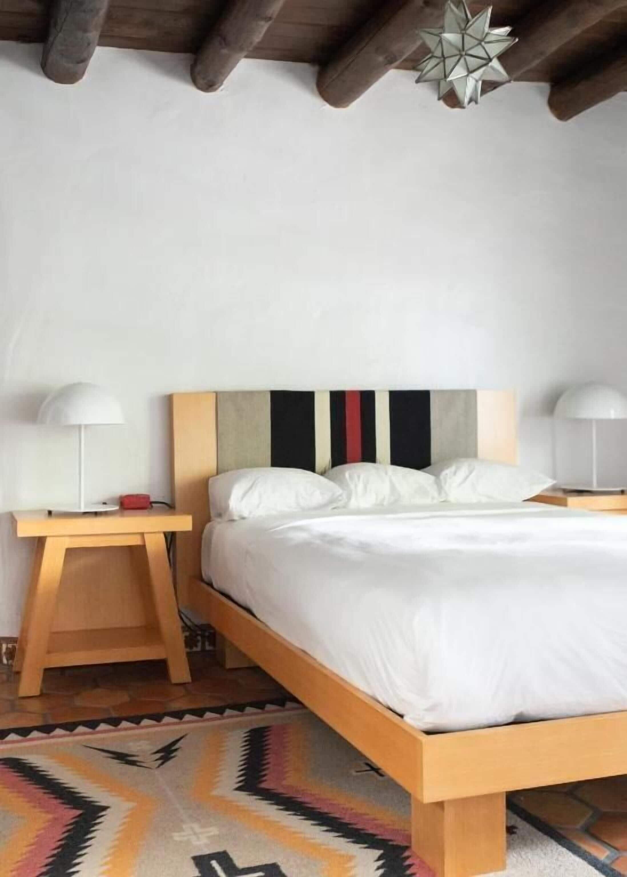 El Rey Court 3* Santa Fé